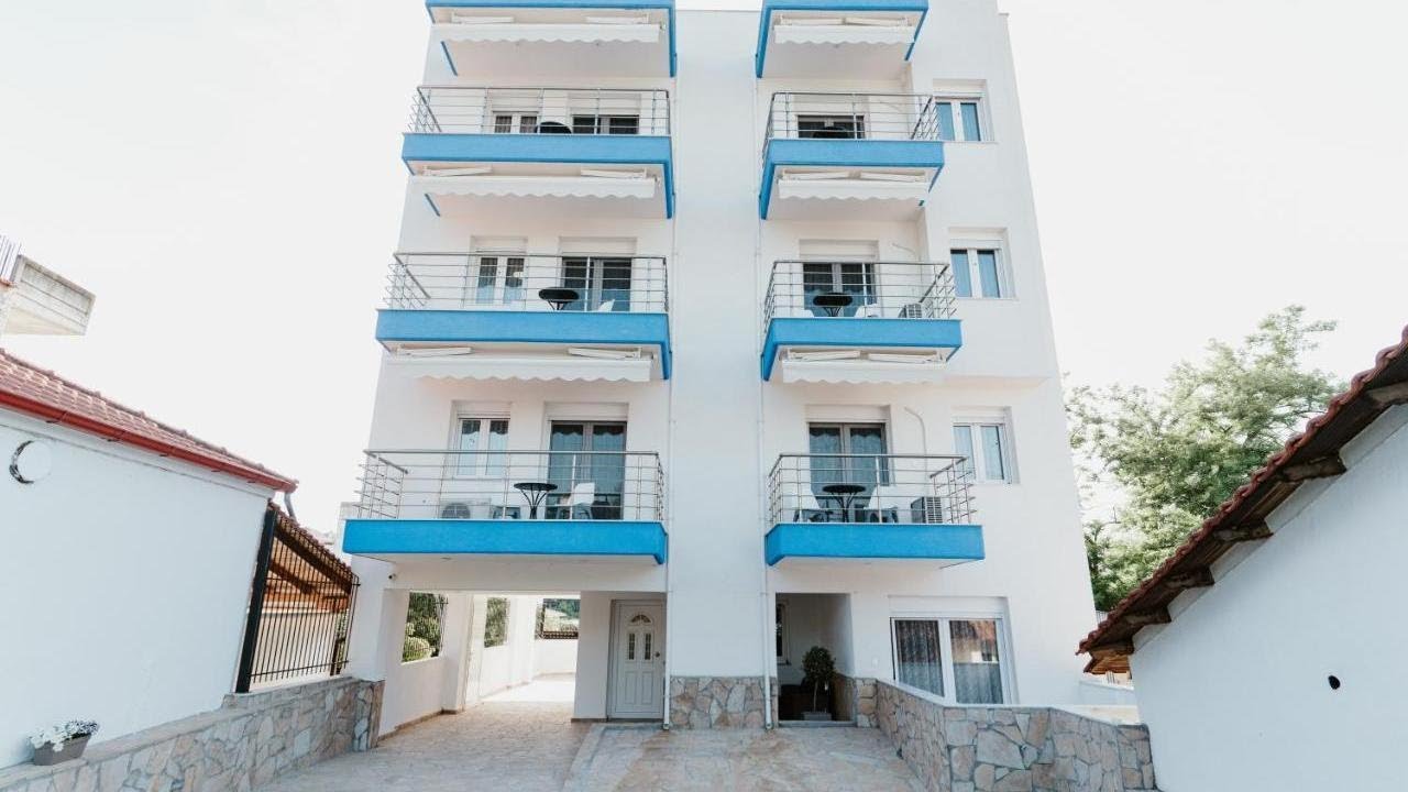 BLUE AND WHITE LUXURY APARTMENTS, Nea Kalikratia, Greece
