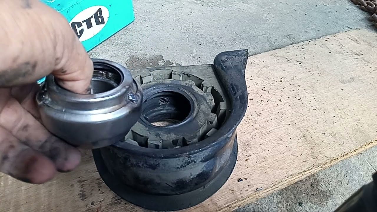 PAANO MAGPALIT NG CENTER BEARING | Center Bearing Replacement | DIY | Isuzu Type Model
