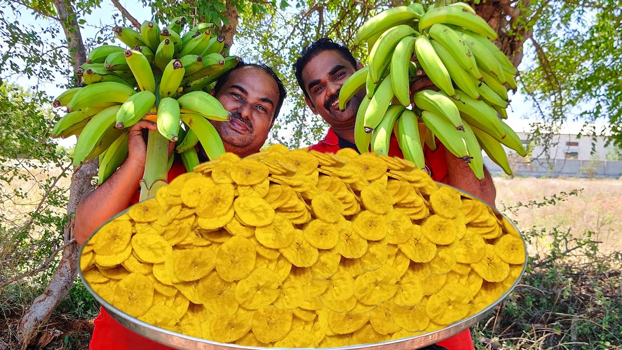 RAW BANANA CHIPS | Kerala Nenthiram Chips Recipe | Snacks Recipe | World Food Tube