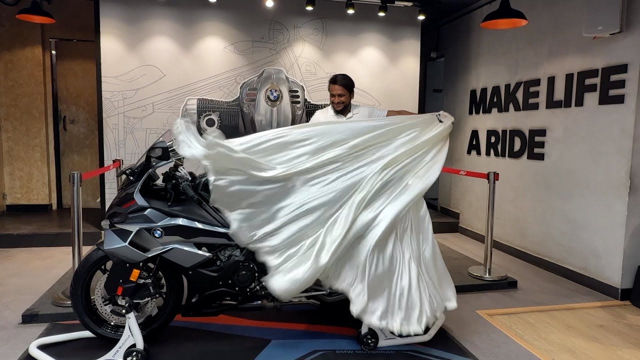 TAKING DELIVERY OF BMW S1000RR 🤩2025 | Damn What A sexy Beast🔥