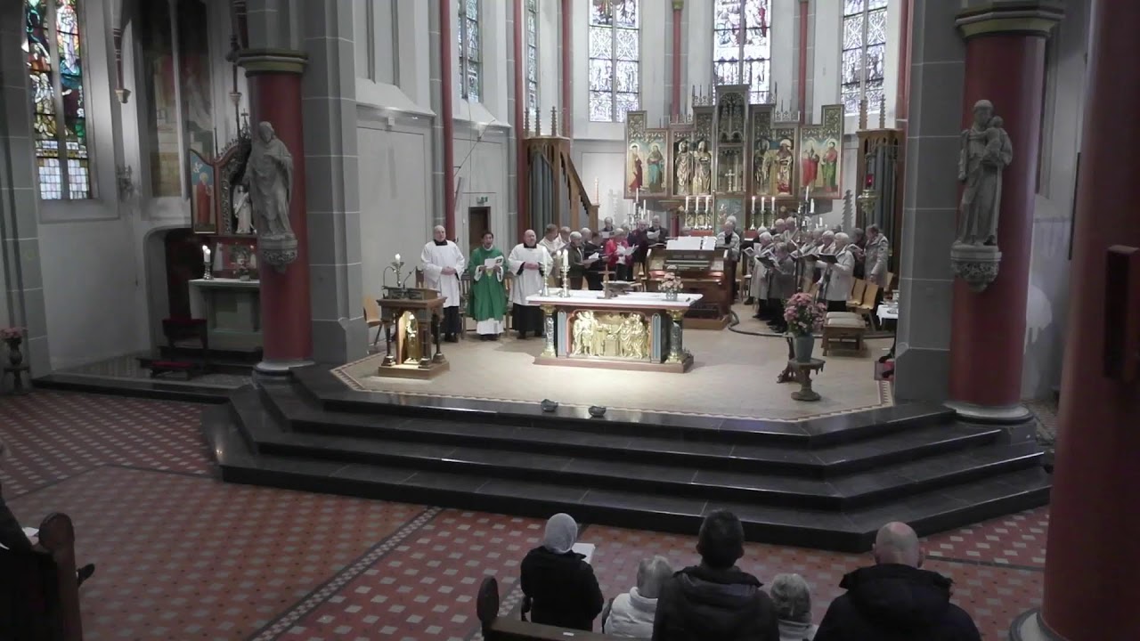 5e Zondag door het jaar,  Eucharistieviering.   H.Blasiuskerk,  Delden 8-2-2025  9:30 uur