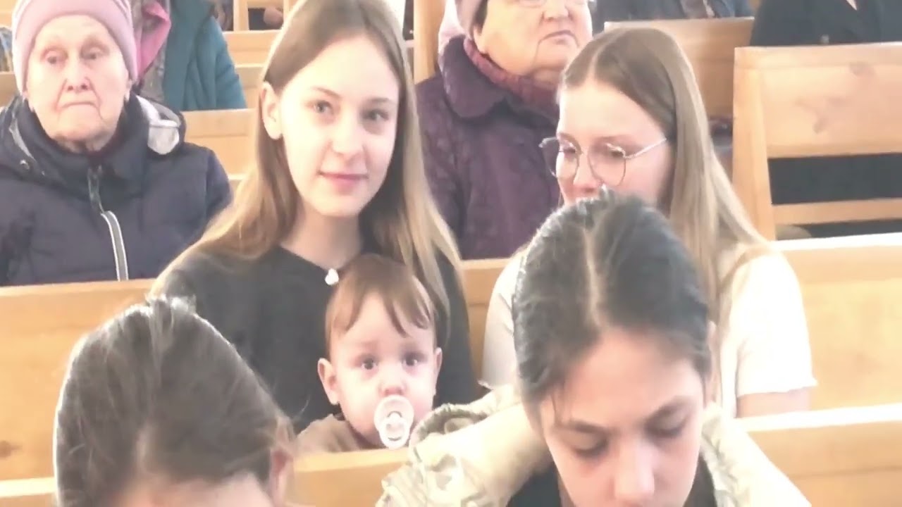 Иисуса люблю я - святым и верным..