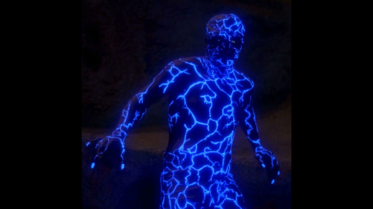 TNG 4x18: Identity Crisis