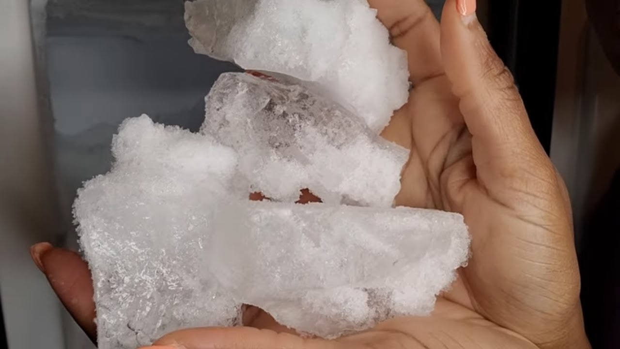 CRUNCHING OUT THE FREEZER | SO MANY TEXTURES | AND BUILDING | #iceeating #asmr #asmrice