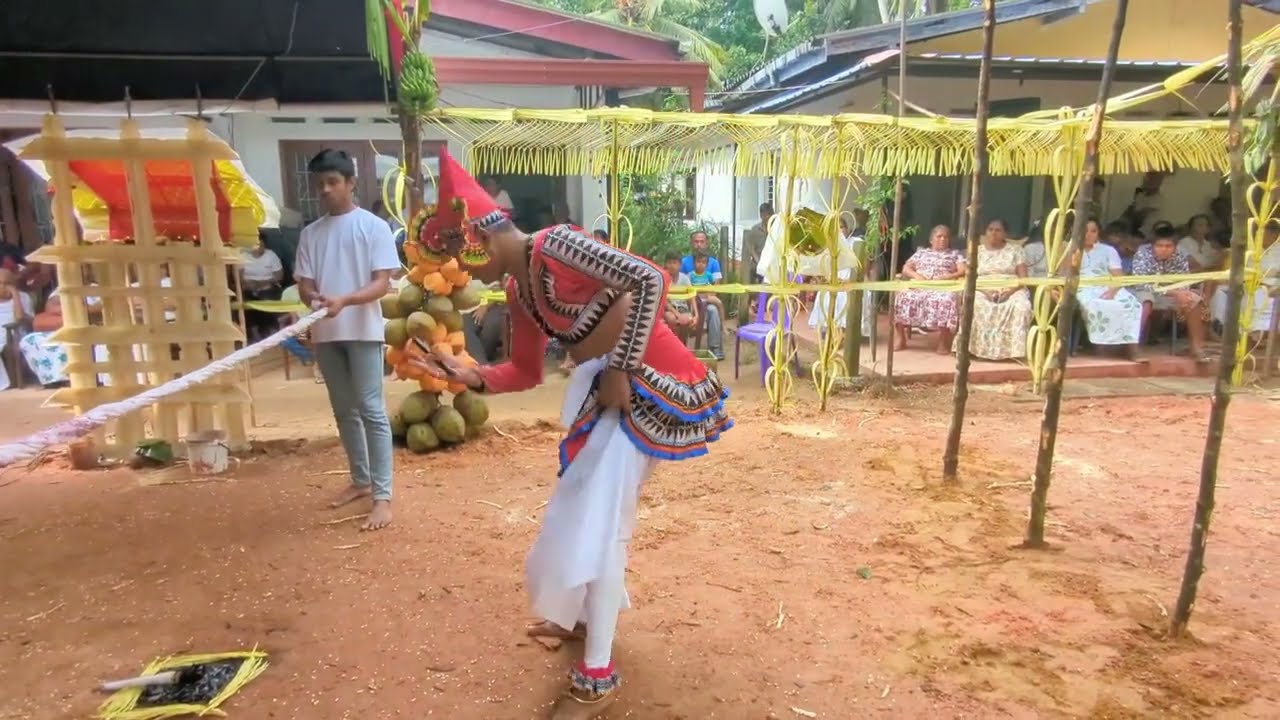දෙවොල් ගොඩබැසීම 01                    