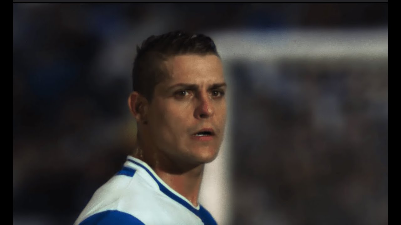 Opening Scene of film  DIAMANTINO (2018)