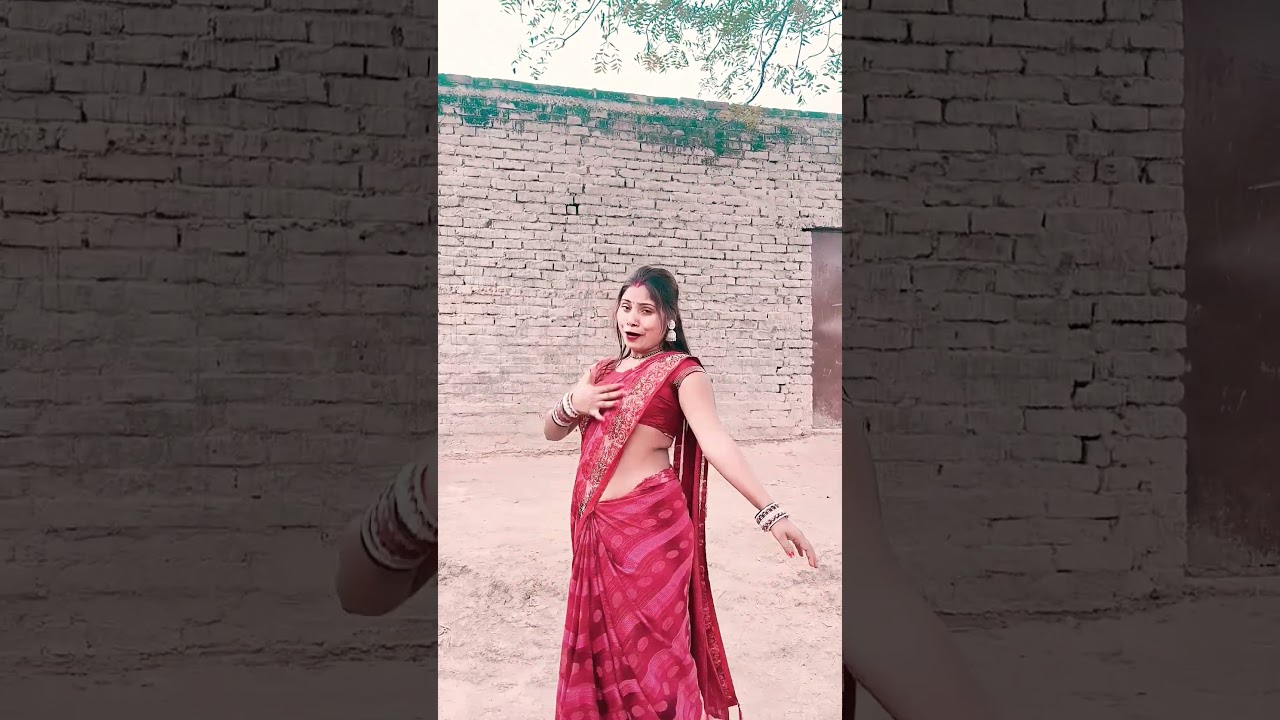 fashion designer dekhne Jana gadi ka care Ho