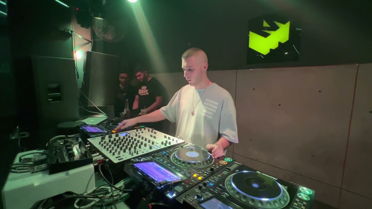 JACK SIMO - Live at Moderna Club Medellin @ Warm up Late Replies Jun 17 2022