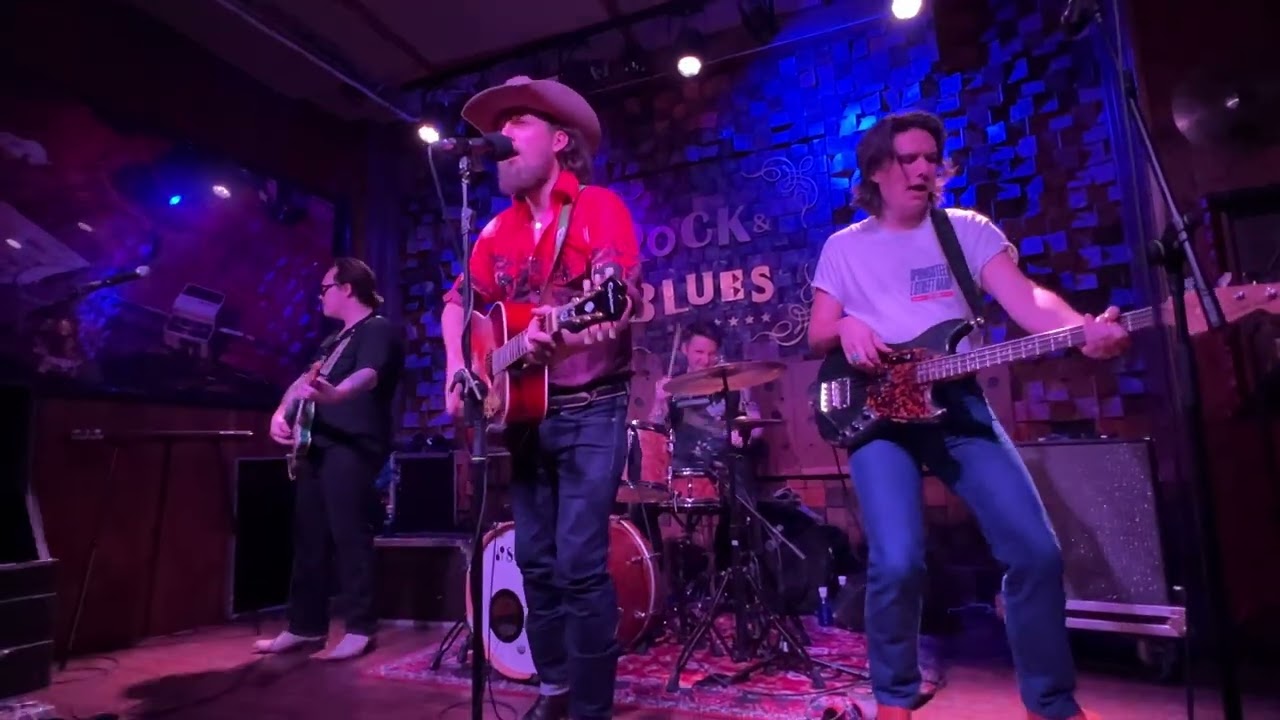 WARD HAYDEN and THE OUTLIERS 