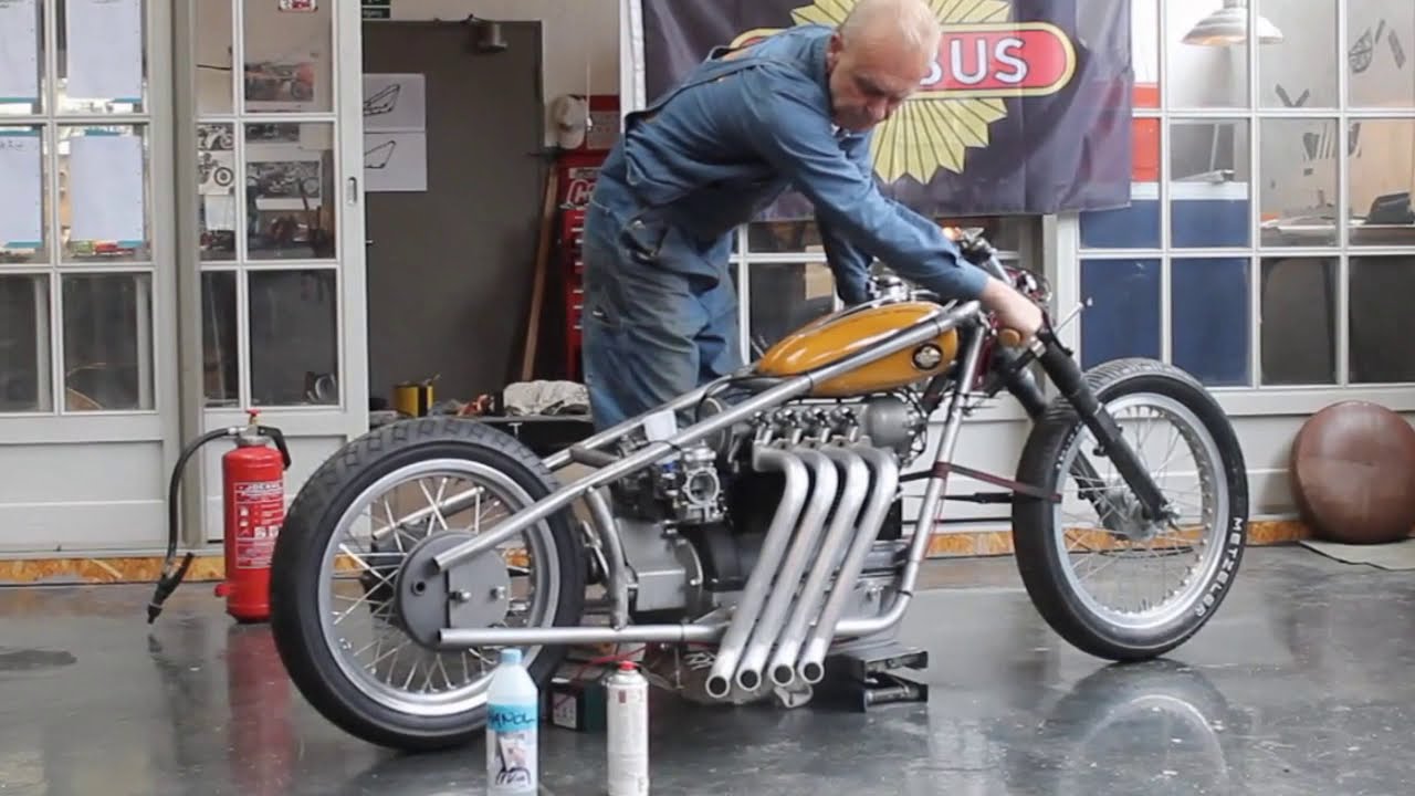 NIMBUS Bonneville Racer