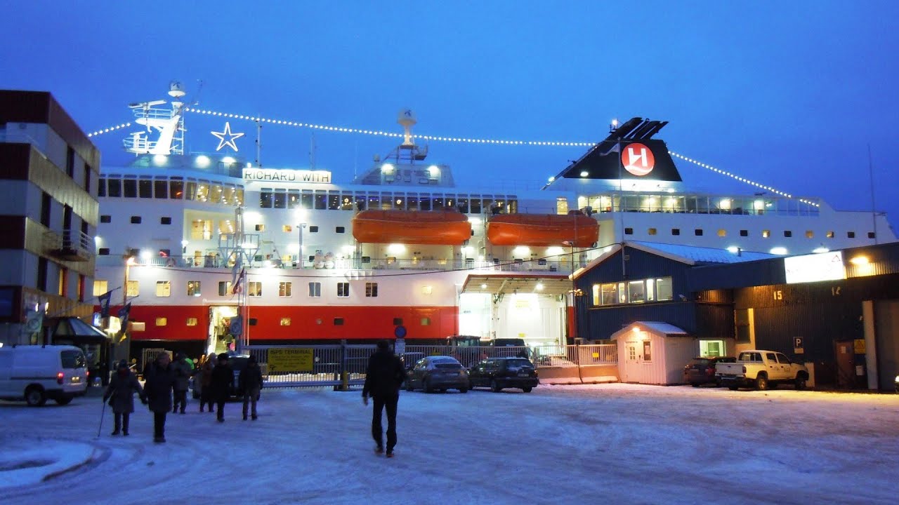 Arctic Highlights on Hurtigruten's MS Richard With