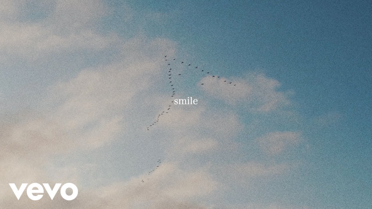 bodie - smile (Lyric Video)