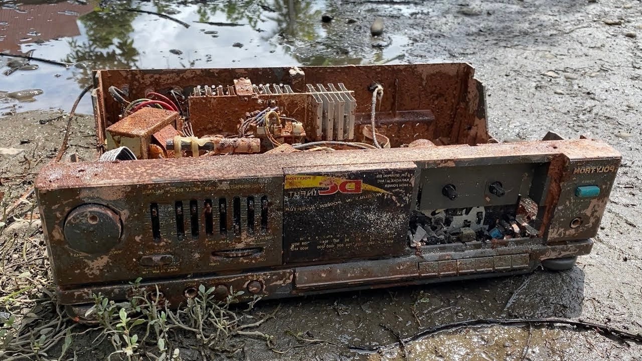 This POLYTRON Tape Deck Was Completely Rusted — Now It Works!