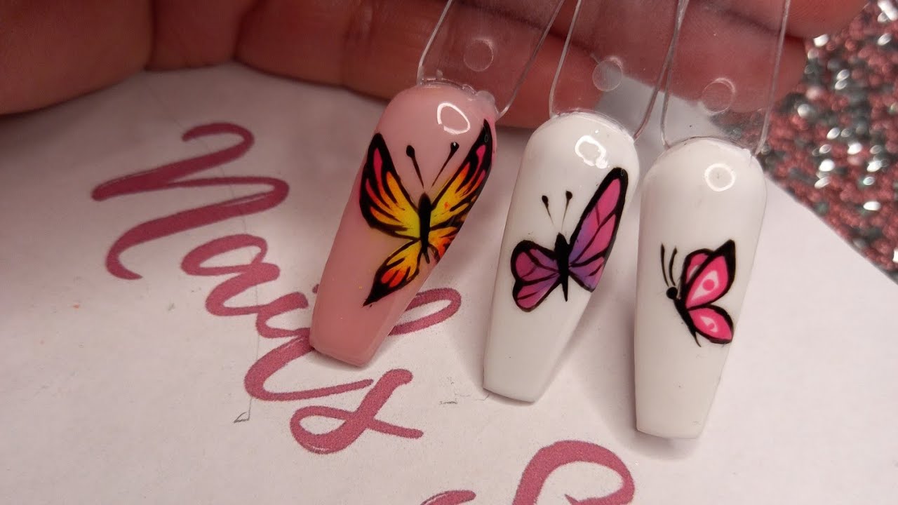 Mariposas a mano alzada en uñas paso a paso (para principiantes)