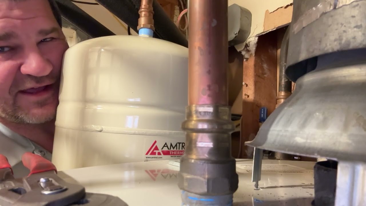 🔧 You Won’t Believe What This Plumber Did Wrong! Water Heater Leak 💧