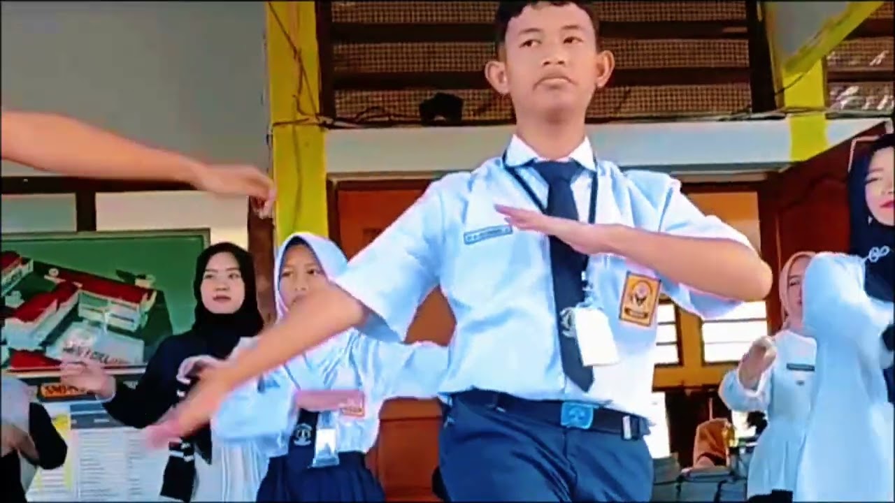 Senam Anak Indonesia Hebat 