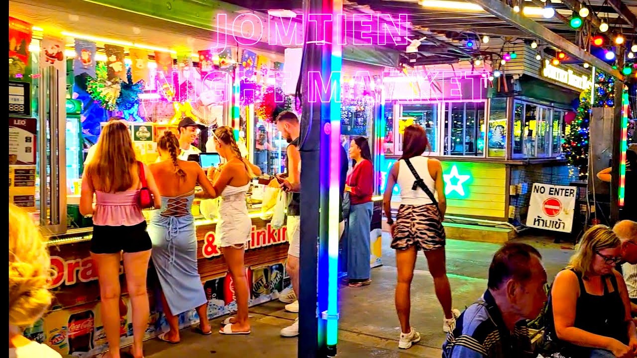 THAILAND PATTAYA JOMTIEN NIGHT MARKET