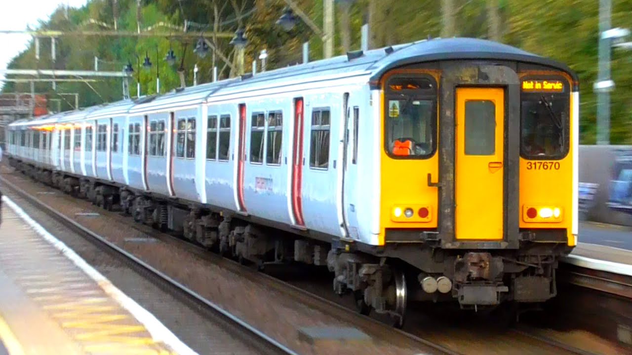 Trains at Ingatestone, GEML (Rush Hour) - 20/10/20