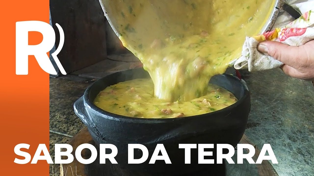 A receita do Caldo de Mandioca com bacon e linguiça calabresa
