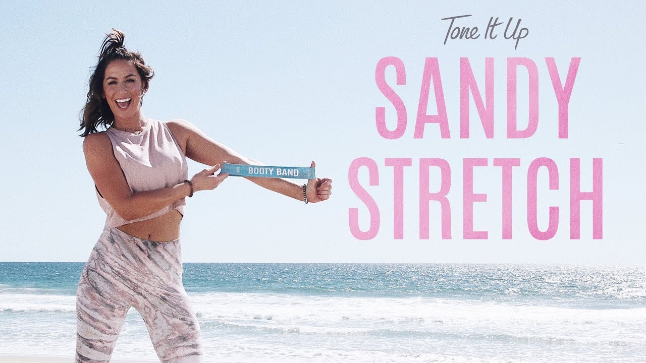 Tone It Up Sandy Stretch | The Best 10-Minute Stretch Routine