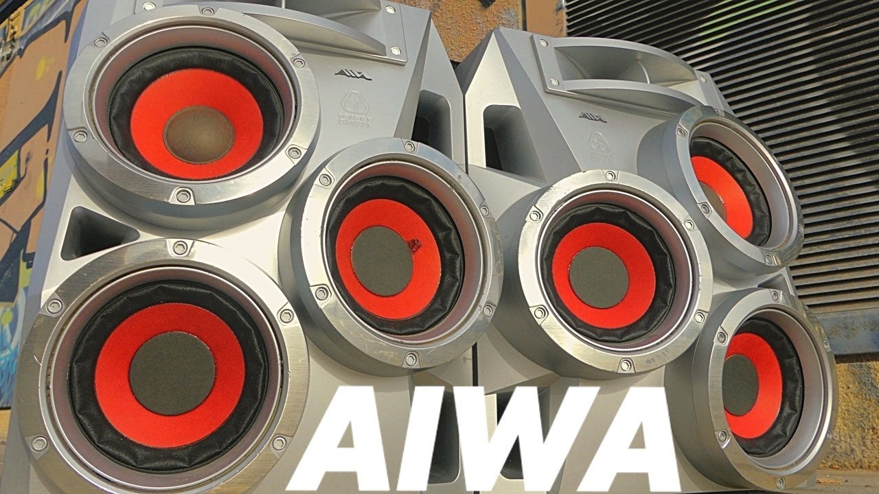 БЛЮТУЗ В АВТОУСИЛИТЕЛЬ DS18 VS AIWA [
