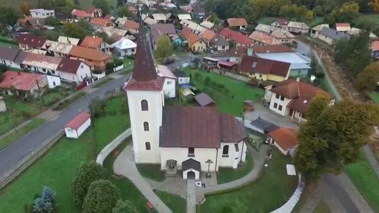Kostol sv.  Michala Archanjela Budča Slovakia 10.10.2015