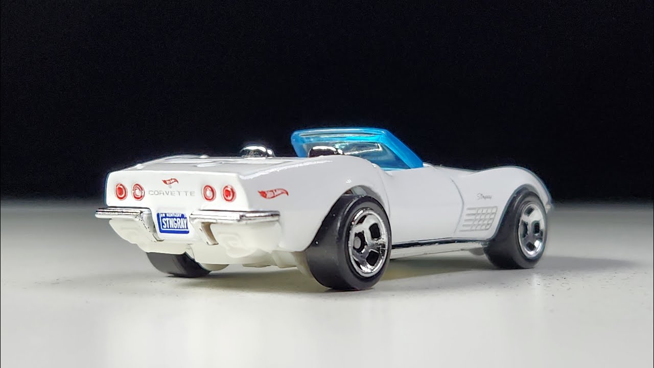 Special Presentation: Hot Wheels '72 Stingray Convertible | The easiest diecast to add lights to.
