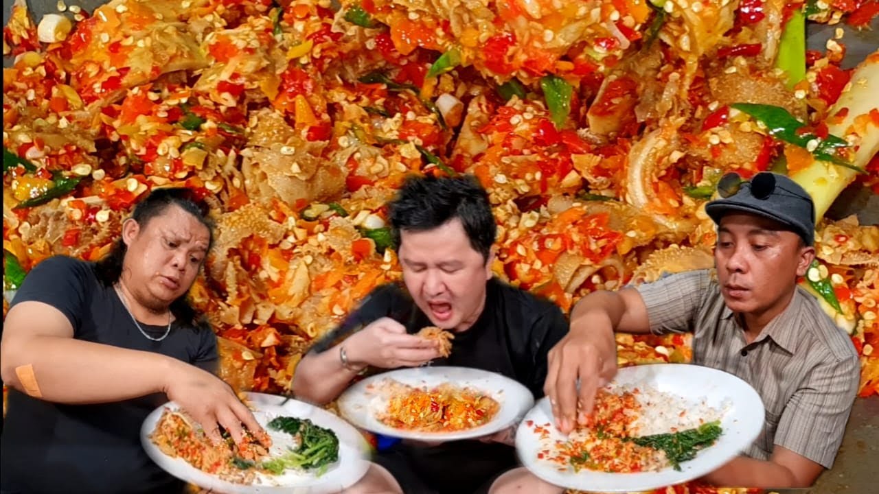 BABAT MASAK APA AJA ENAK,,APALAGI DI MASAK PEDAS BEGINI !!
