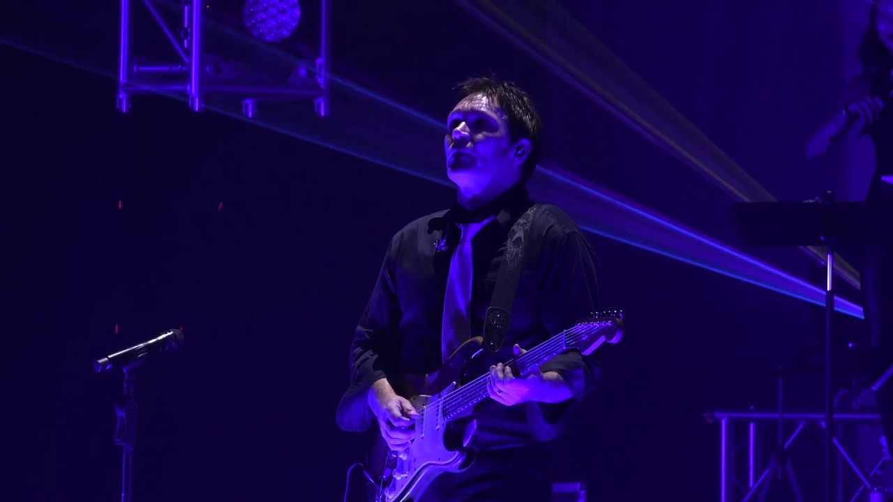 White Tie Rock Ensemble performs 