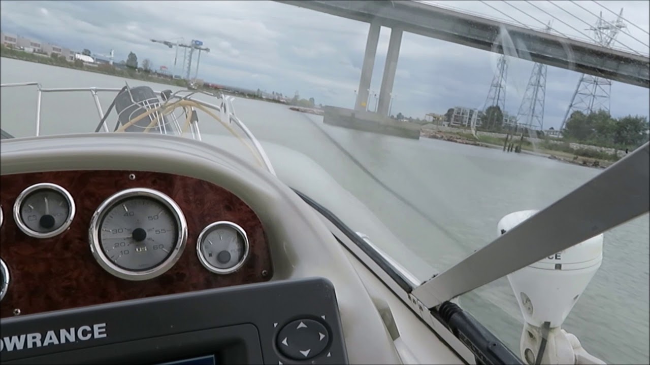 2655 Bayliner 1998 sea trial