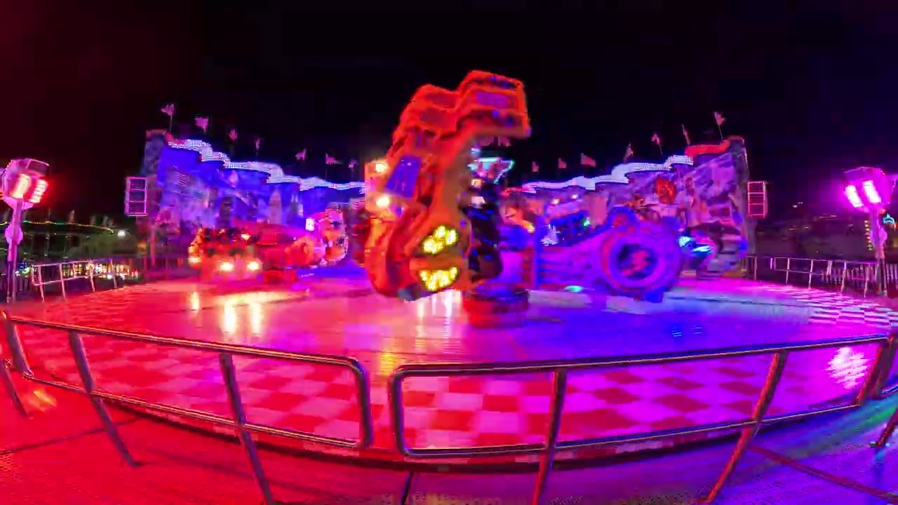 Hamburger Winterdom 2025 - karuzela Ghost Rider (Löffelhardt) Off Ride