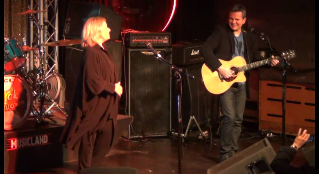 Colleen Hewett - Blues is my business