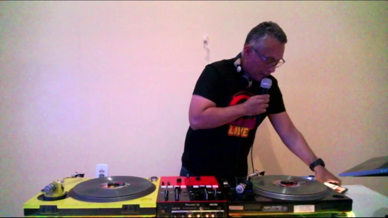 FLASH LIVE: Onde os Clássicos dos #anos80e90  Ganham Vida Data07.03.26