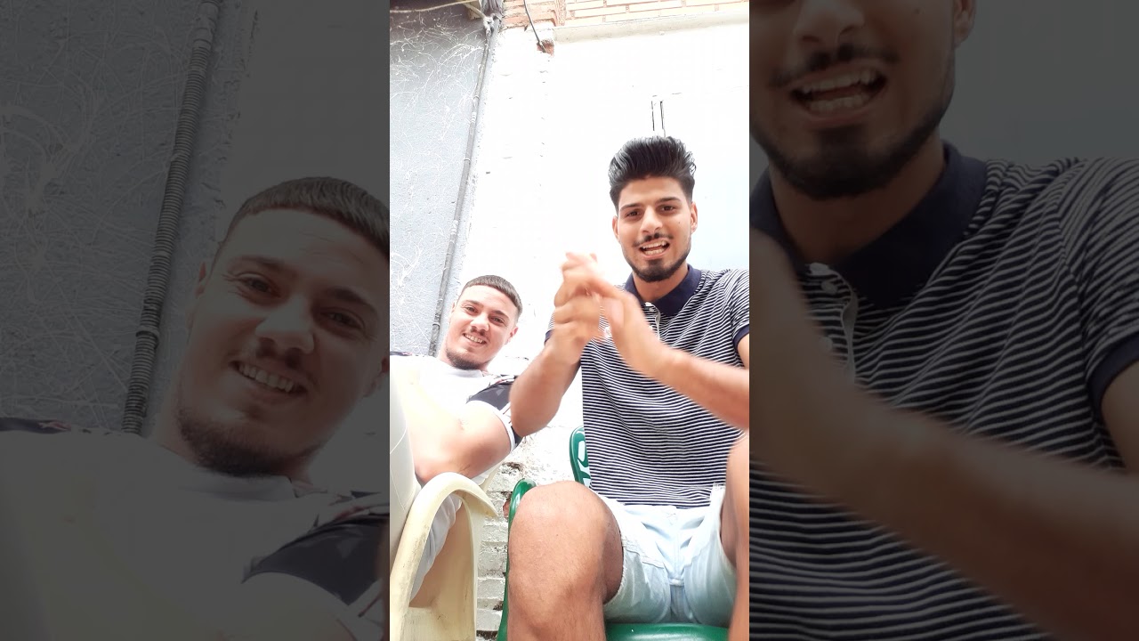 Gitano cantando buleria y el gitanofino ) fiera 