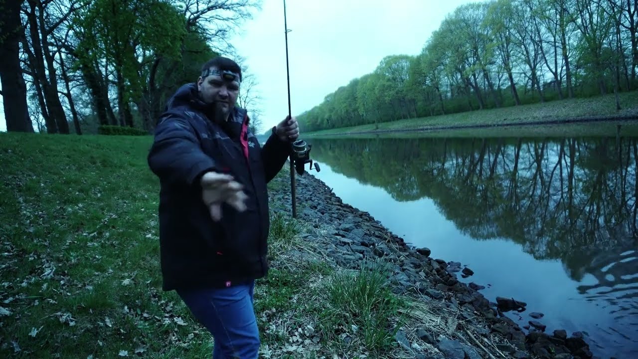 Einfach angeln im Kanal auf Aal