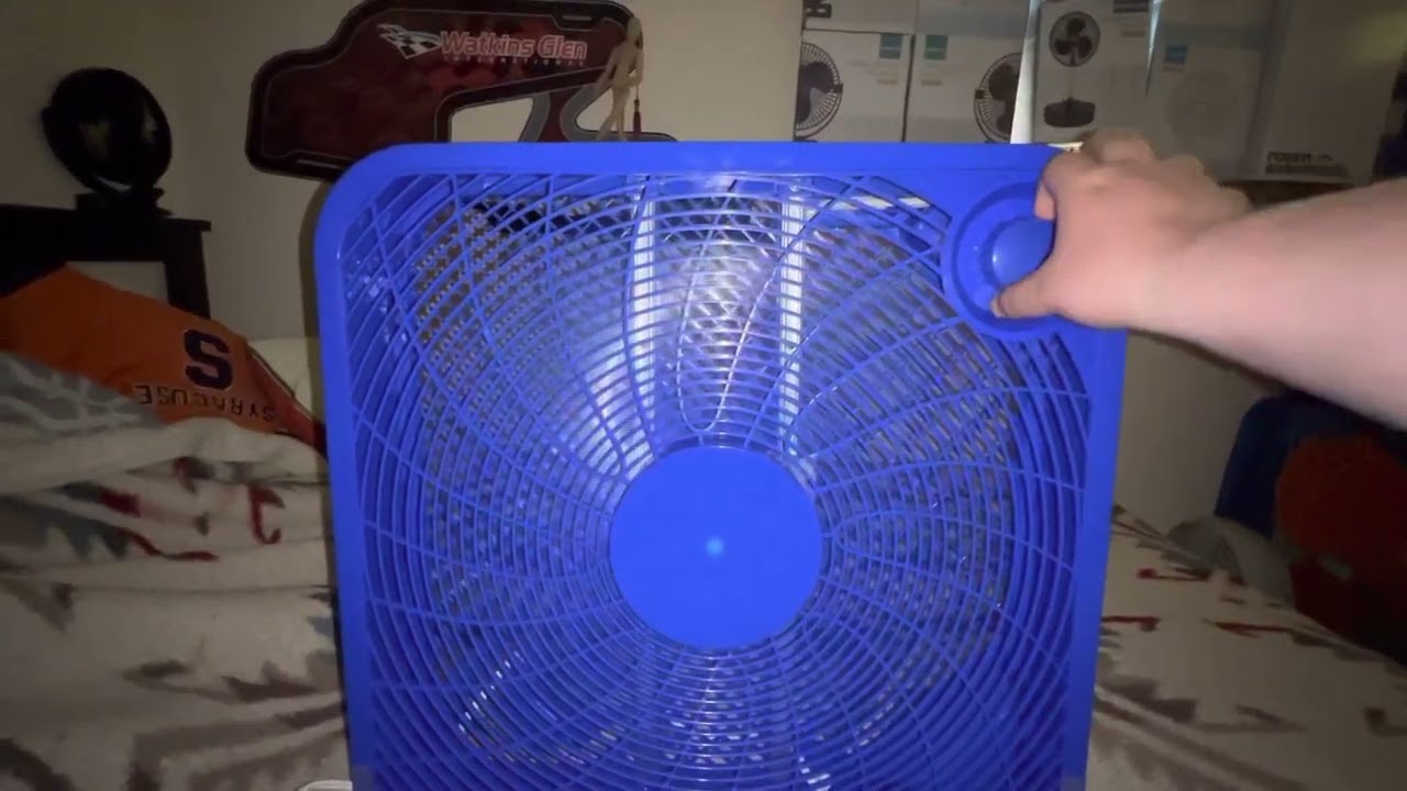 Blue Mainstays 20&rdquo; Box Fan