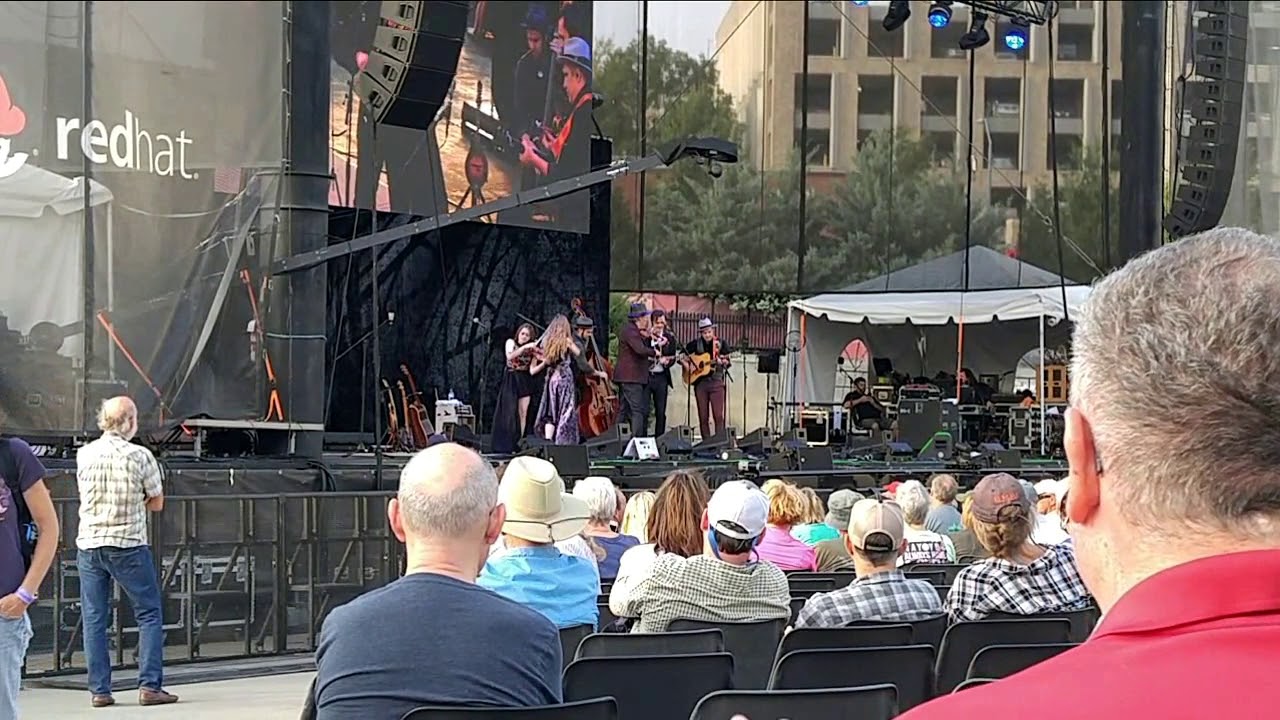 Gypsy Fantastic -  feat. Mark O'Connor Band IBMA 2017 Red Hat Amp