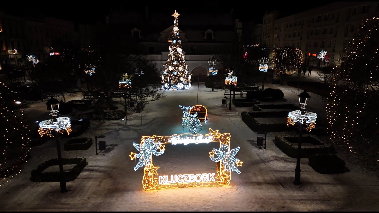 KLUCZBORK: Rynek, Ratusz i Świąteczne Rondo🎄 Christmas Lights | Nocne Iluminacje (DRON 4K)