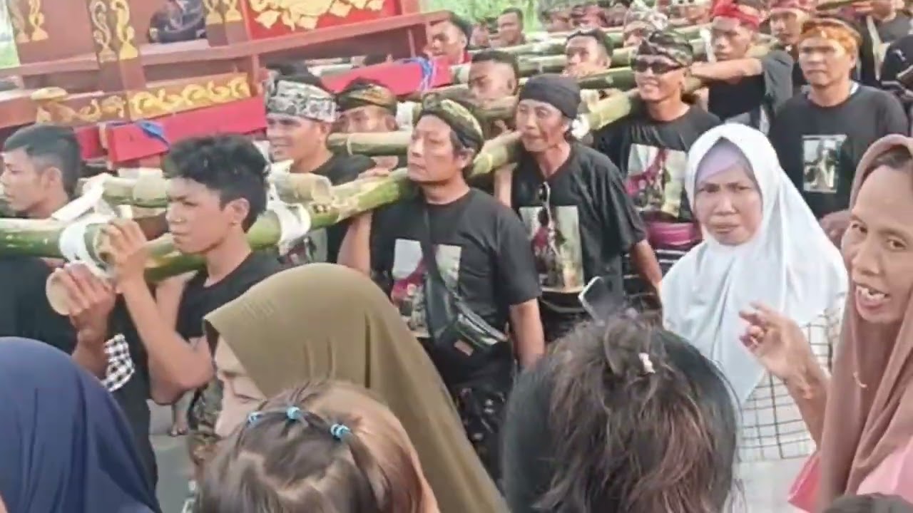 Pesona adat di pulau lombok suku sasak