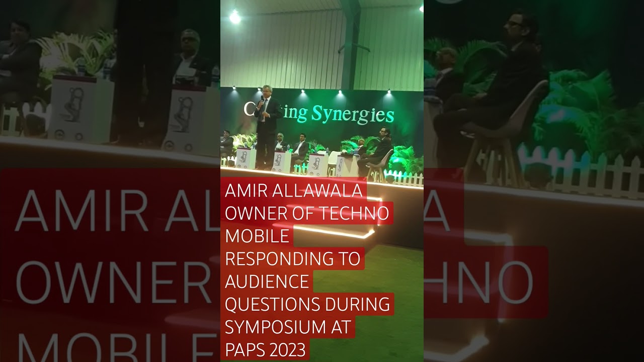 Amir Allawala owner of techno mobile responding to audiences questions in PAPS #technomobile