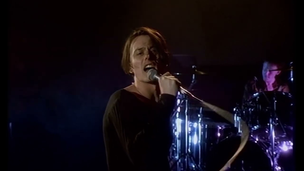 Suede: Love & Poison 1920x1080