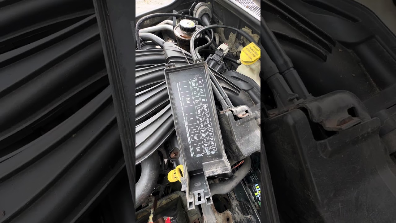 2004 chrysler pt cruiser luz de inmovilizador encendida  y no da marcha
