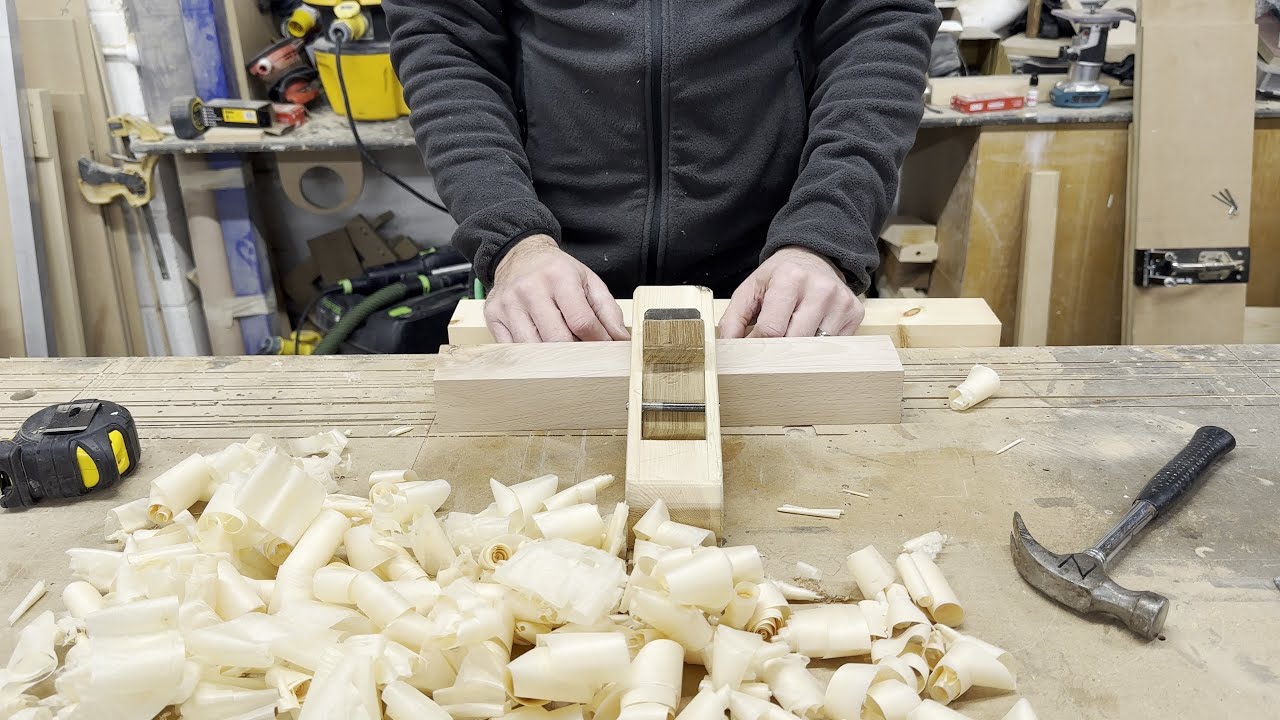My 1st attempt at a wodden body hand plane! The aftermath!