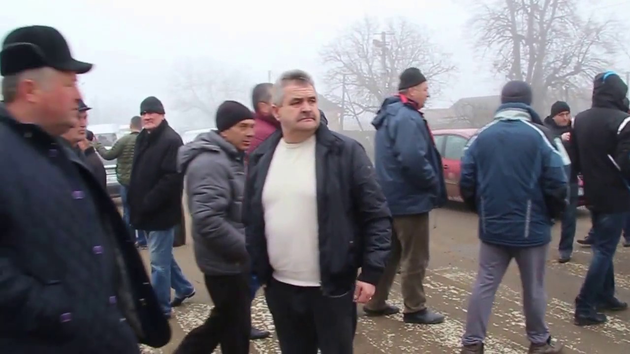 У Топорівцях перекривали дорогу