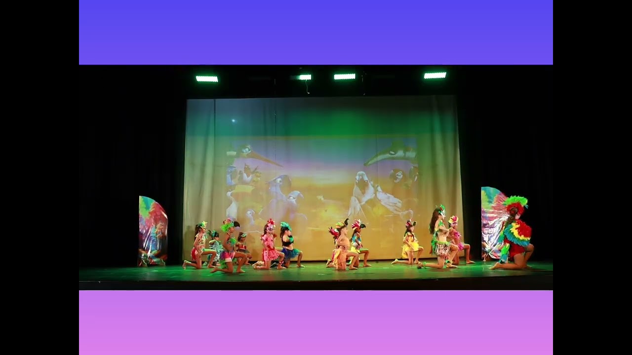 Rio baile en el teatro Escuela Formativa  de Gimnasia Ritmica Cherrez carvajal rio #baile #carnaval 