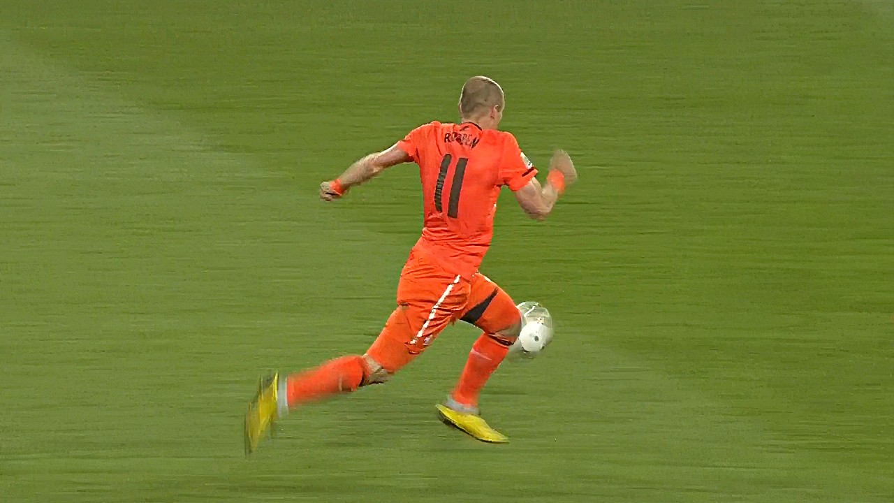 Top 10 Fastest Players In Football History
