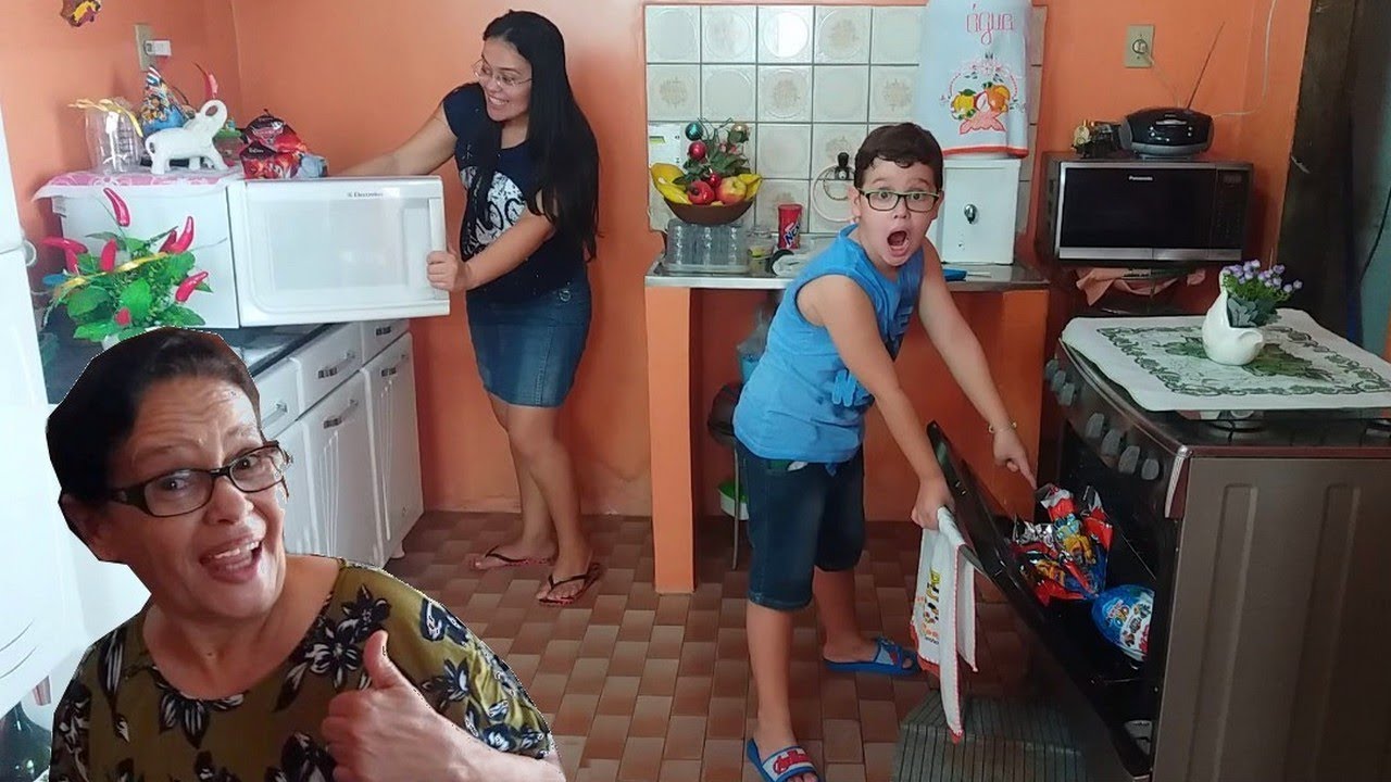 ESCONDE - ESCONDE OS OVOS DE PASCOA NA CASA DA VOVÓ