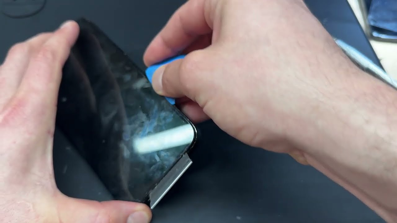 Iphone 14 Pro Max Screen - DIY Guide To Fix Your Broken iPhone Screen At Home!