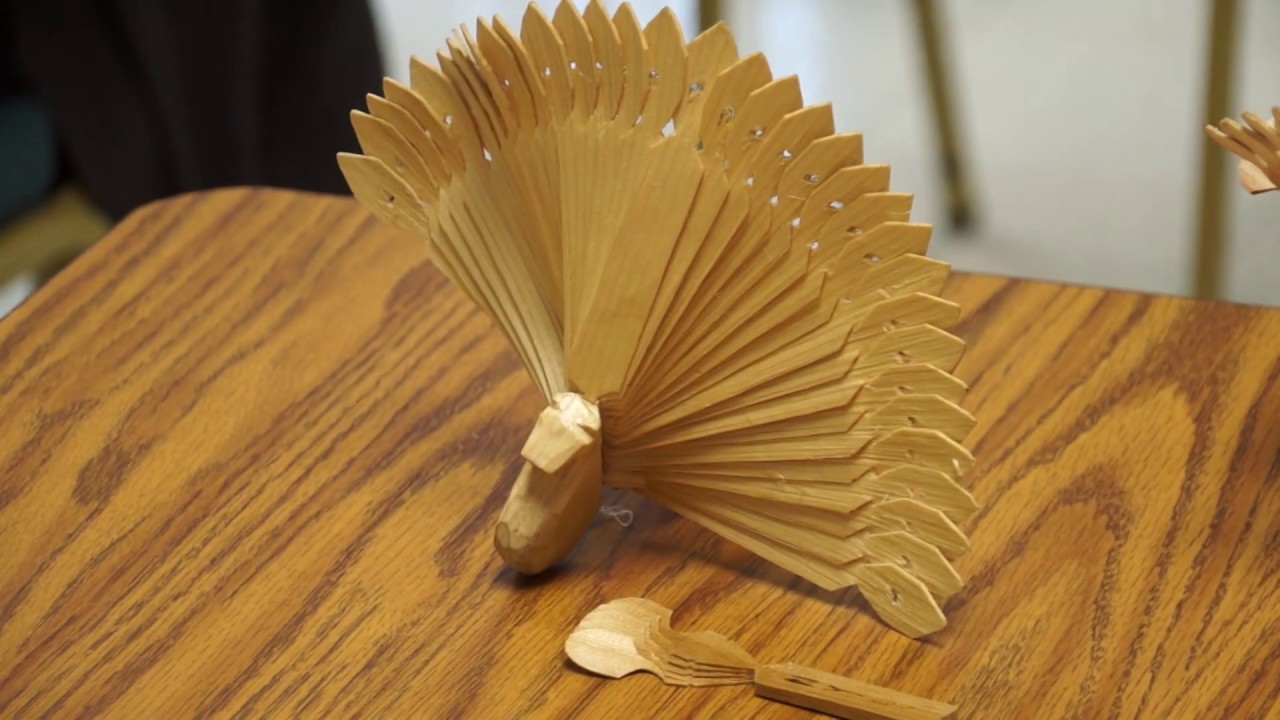 2020 WoodCarving Expo: Fan Bird Carving
