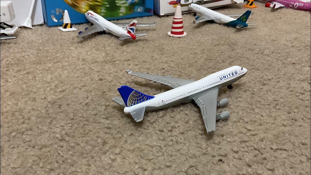 Tour of my giant model airport!! #modelairport #modelplanes #aviation